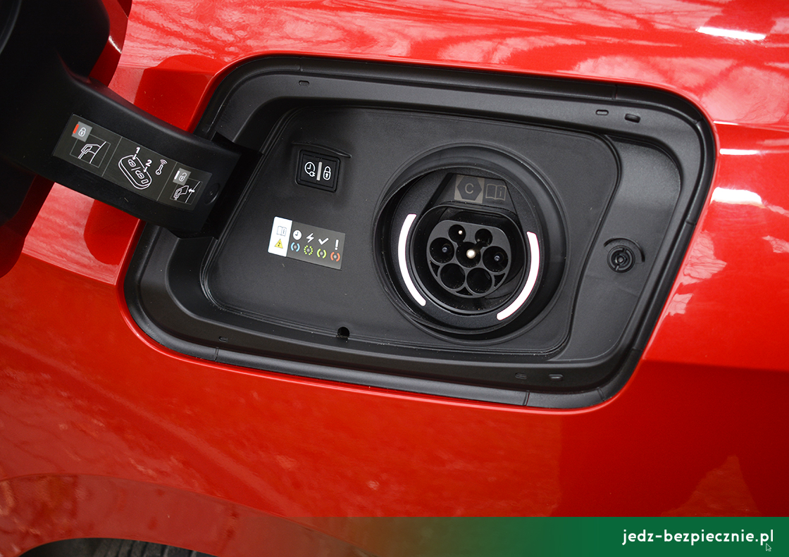 WEZWANIA DO SERWISÓW | Maj 2023 – Opel Astra plug-in